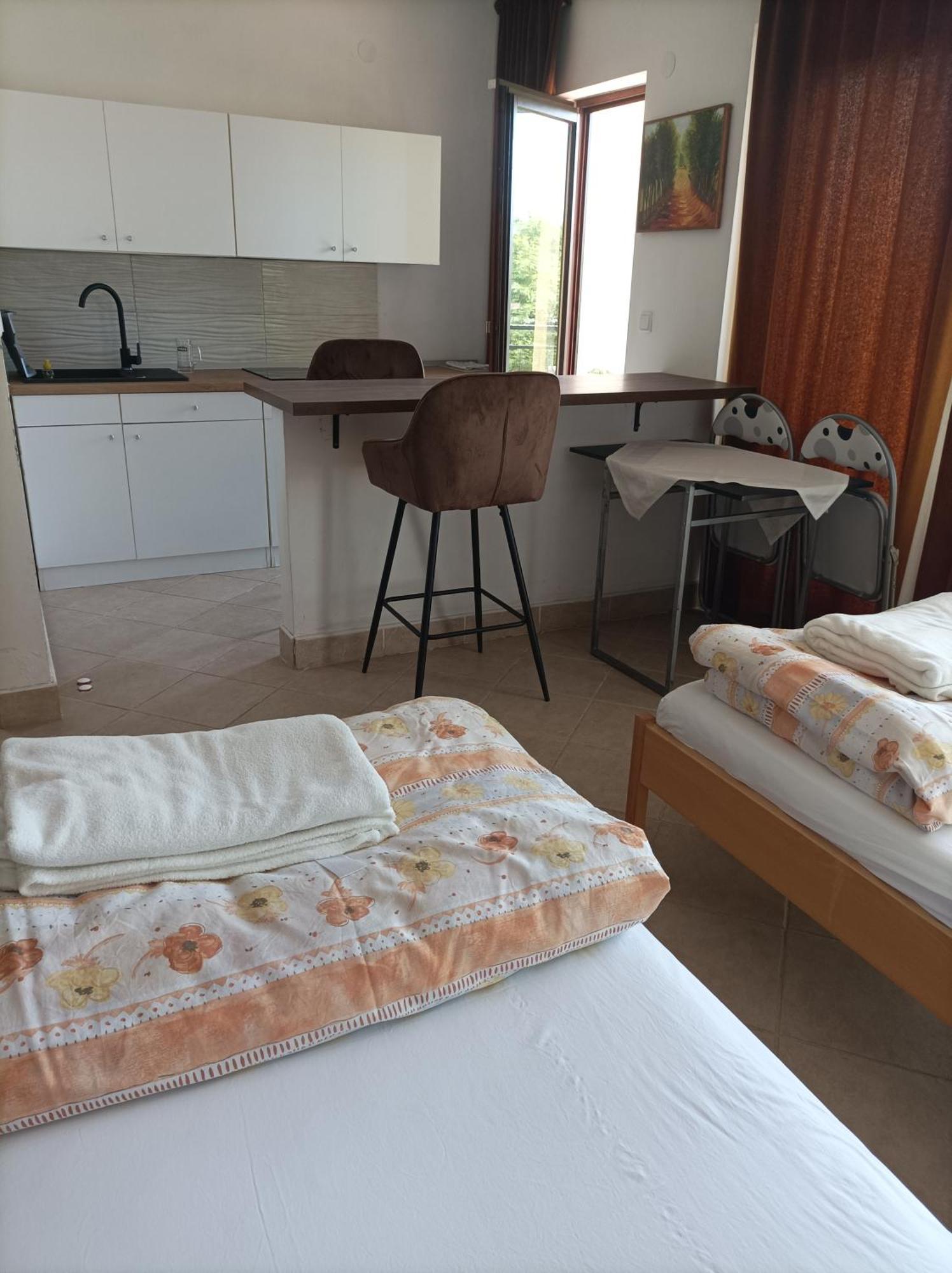 Rooms & Apartment Hegic Ζαντάρ Εξωτερικό φωτογραφία